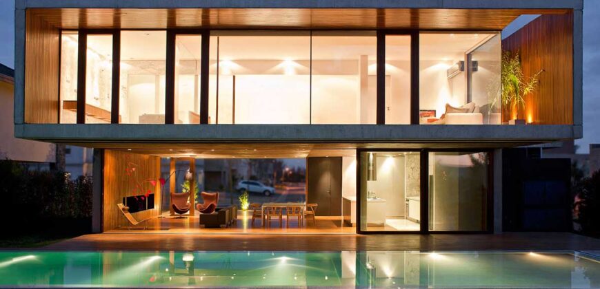 demo Luxury
